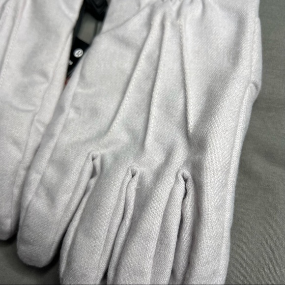 Lululemon City Keeper Gloves NWT L/XL Light Grey (HRLC) *Fleece Lined - Picture 5 of 17